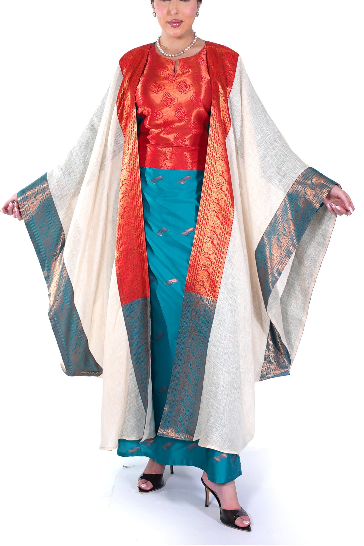 Badria Ivory Sari Bisht