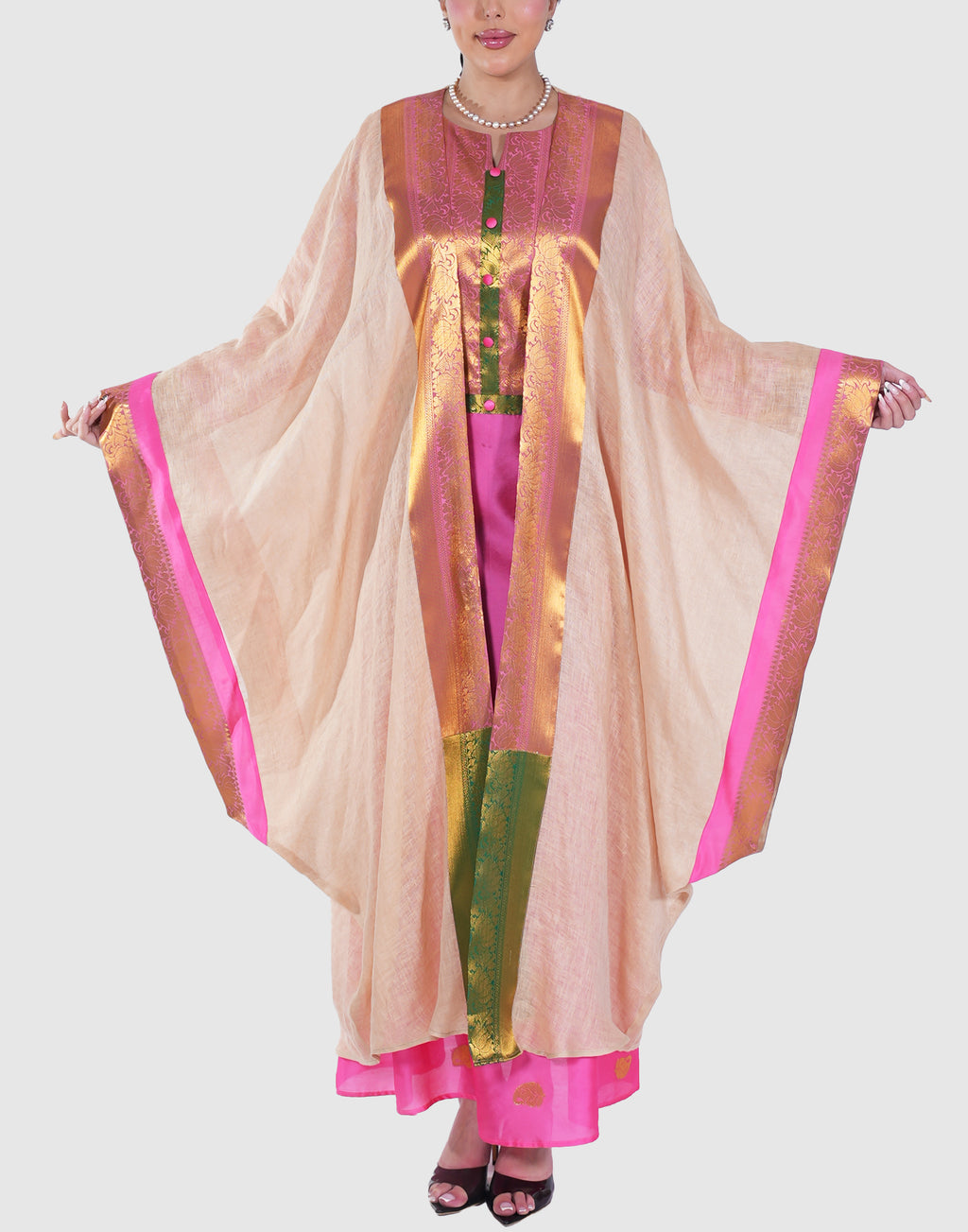 Nahla Peach Sari Bisht