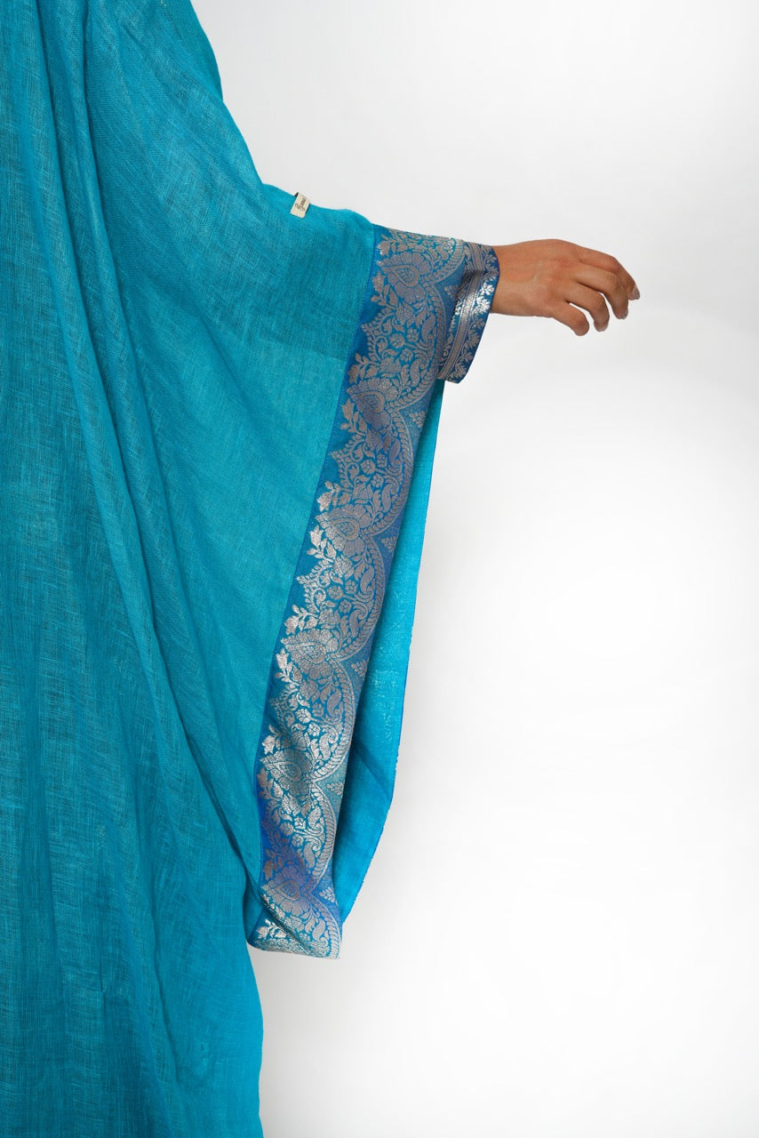 Roudha Turquoise Silver Linen Bisht