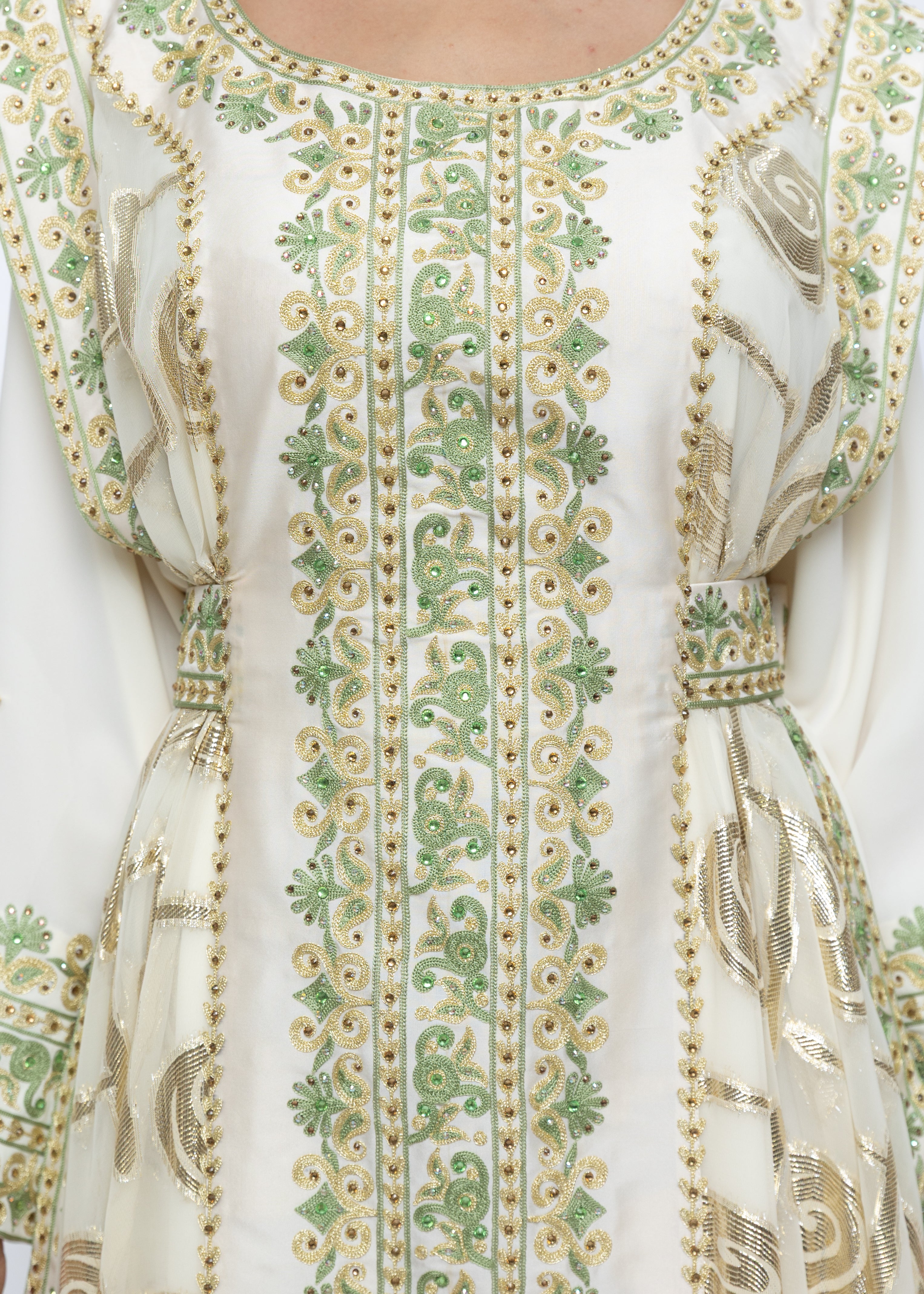 Dana Ivory Nashal Kaftan