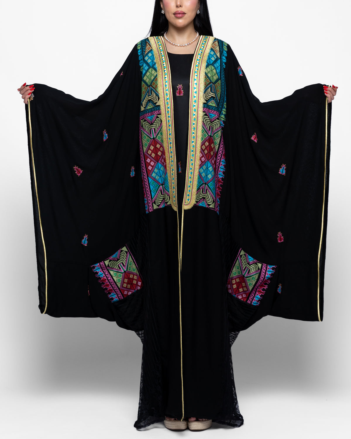 Lamia Noir Panel Bisht