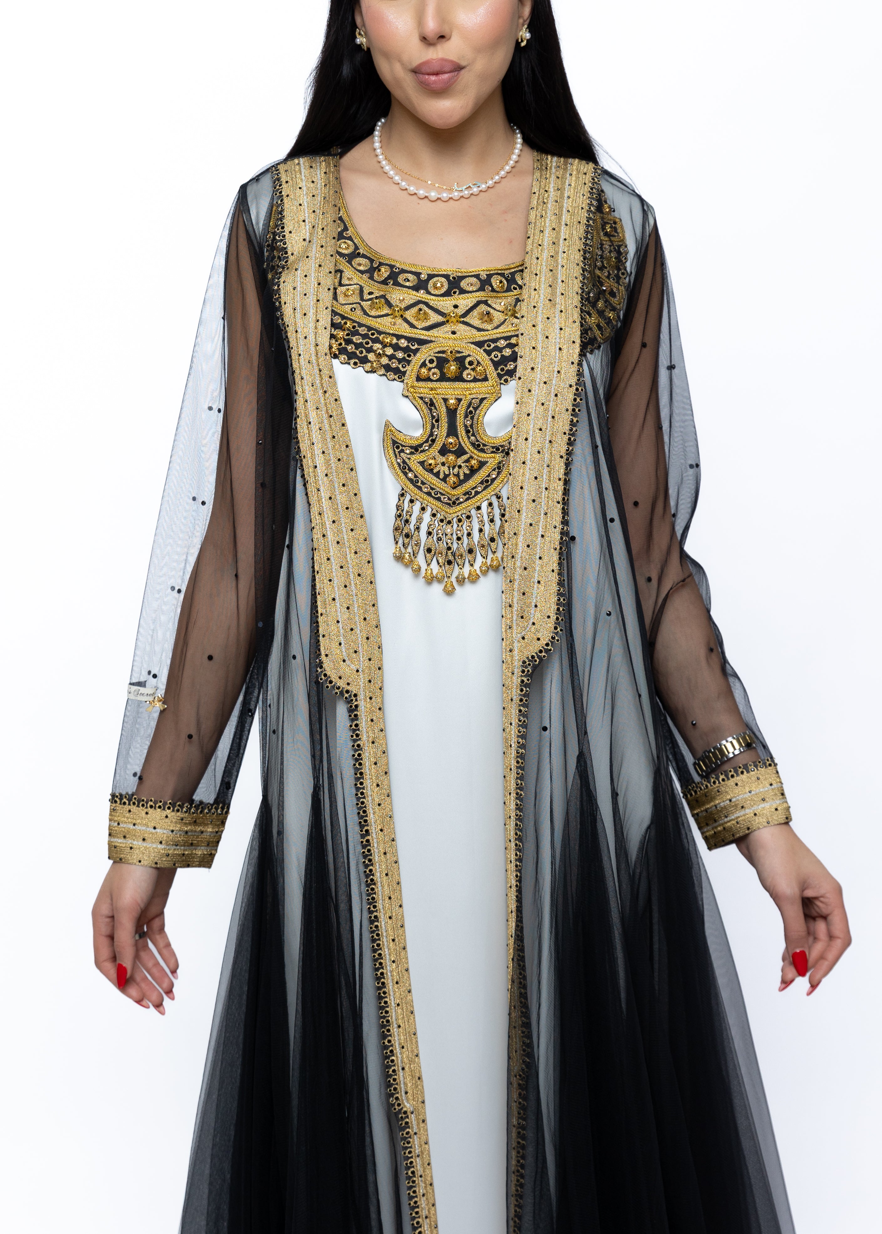 Cleopatra Noir Tulle Bisht