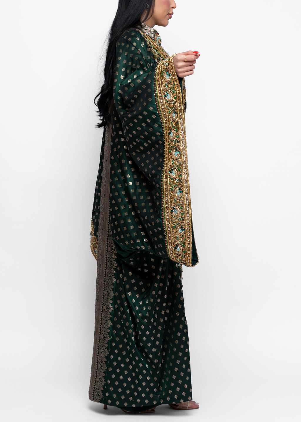 Rahma Emerald Zari Thob Al Nashal