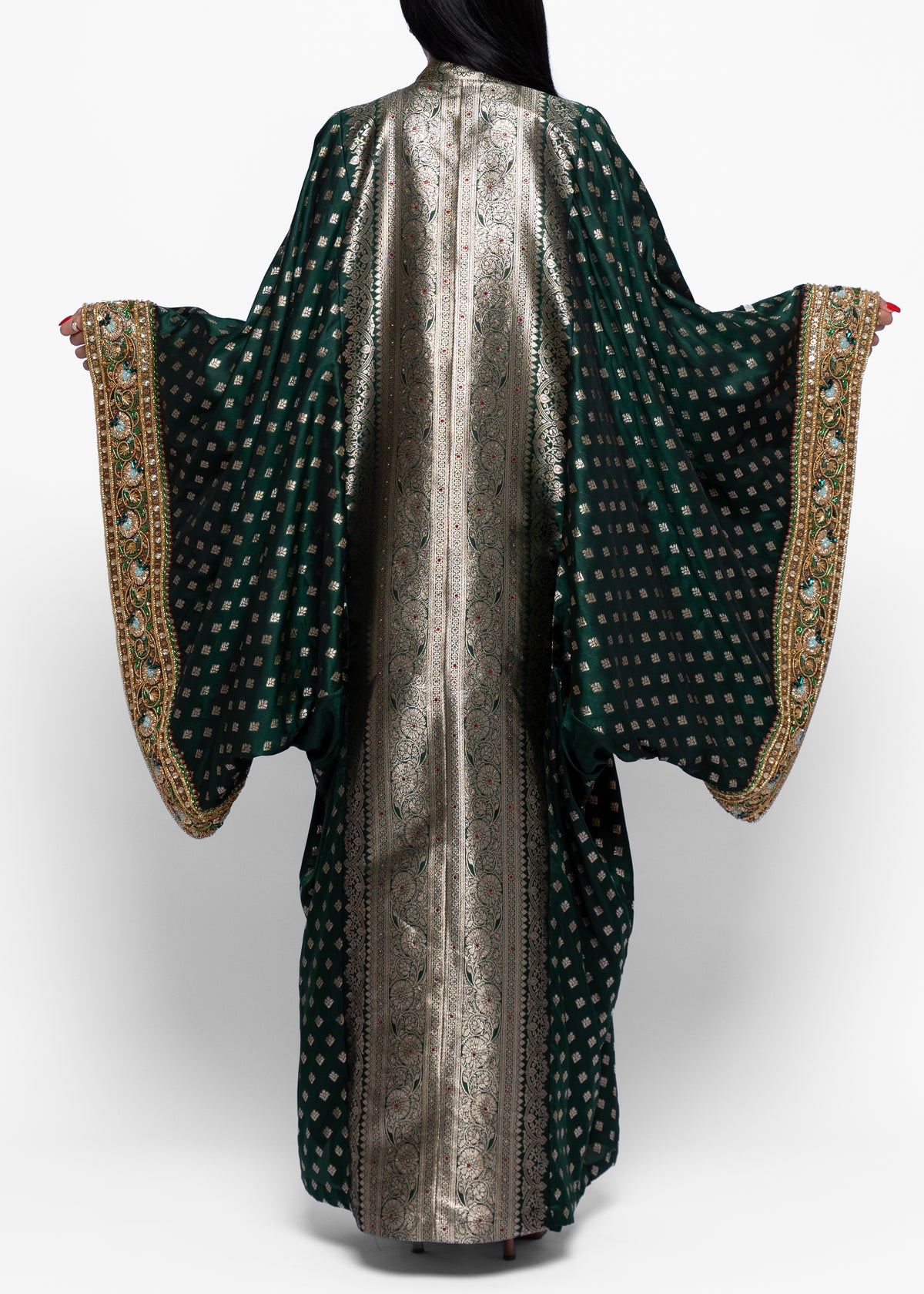 Rahma Emerald Zari Thob Al Nashal