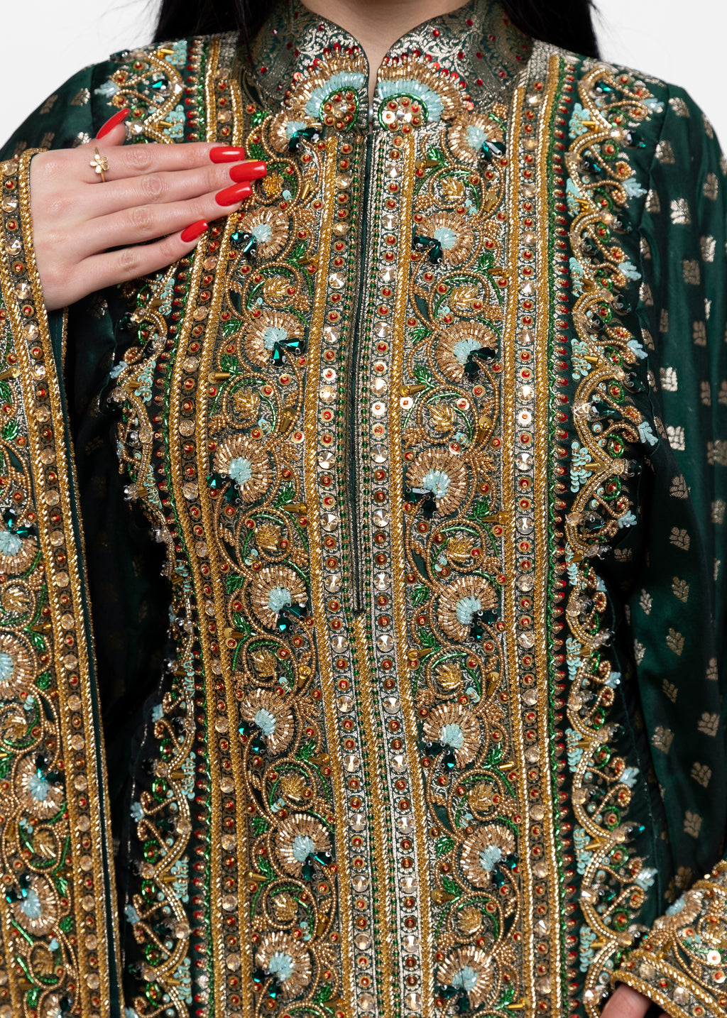 Rahma Emerald Zari Thob Al Nashal