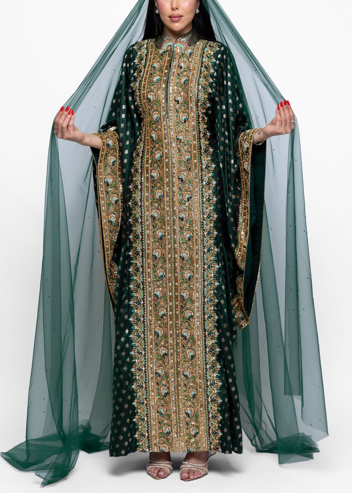 Rahma Emerald Zari Thob Al Nashal