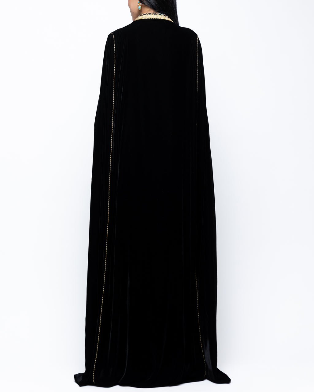 Fajr Noir Golden Garden Cape
