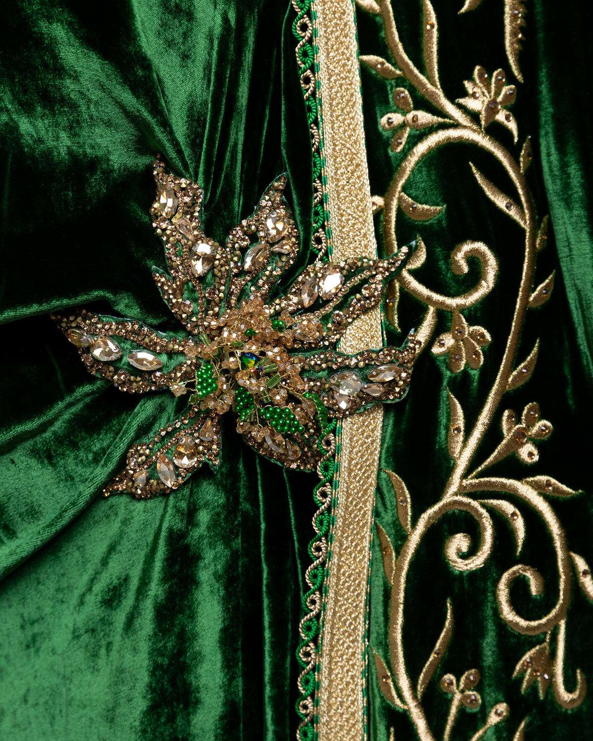 Ghazal Emerald Scroll Cape