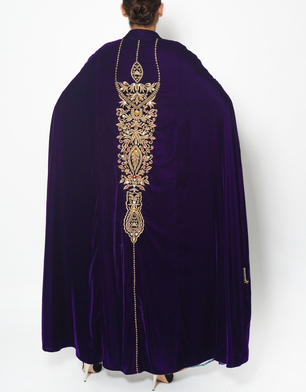 Fakhra Amethyst Silk Velvet Cape