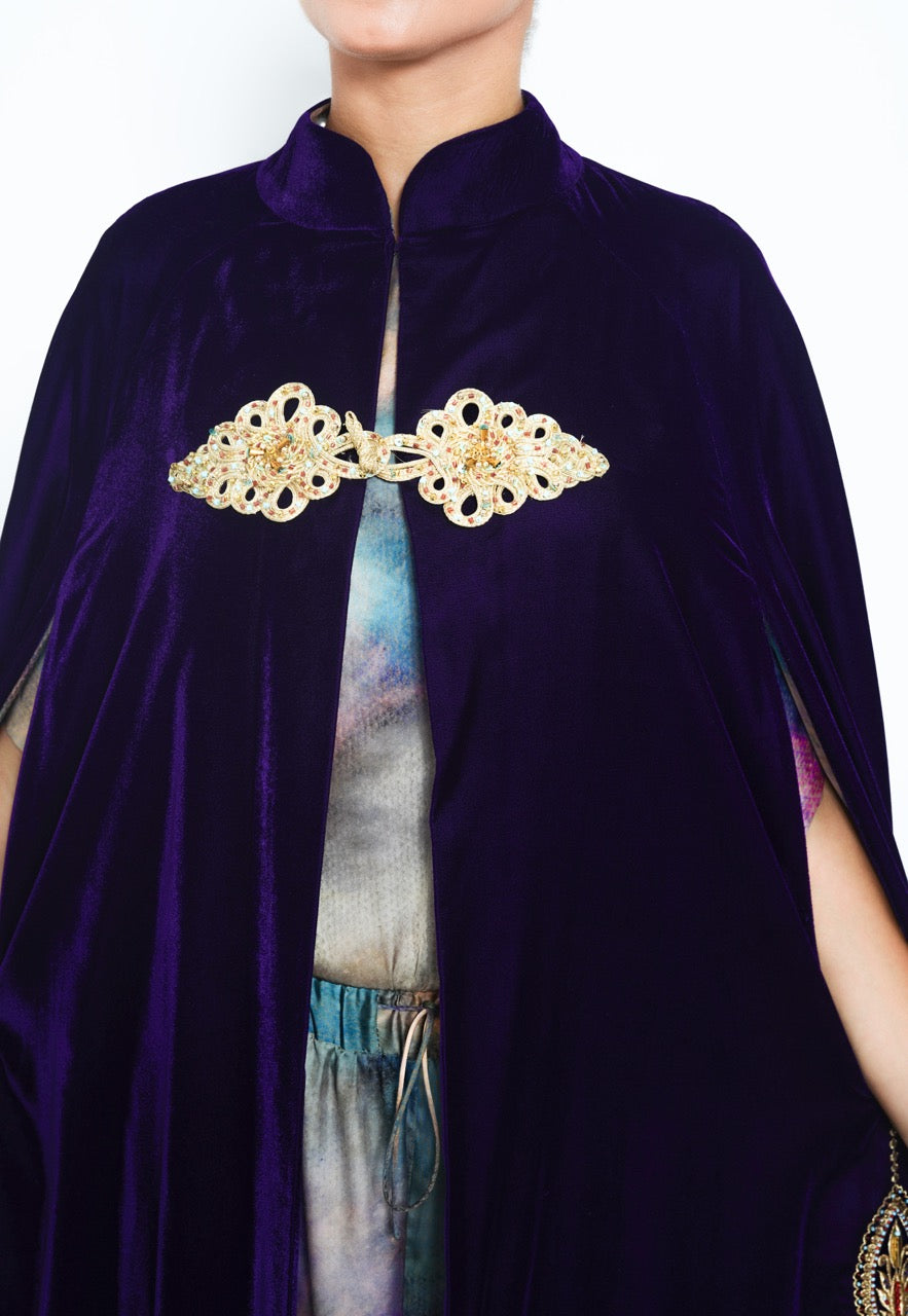 Fakhra Amethyst Silk Velvet Cape